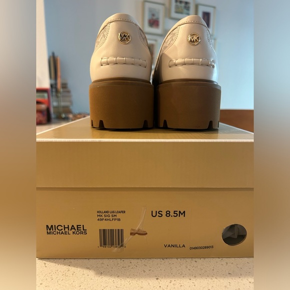 MK loafers in Vanilla - Picture 4 of 4